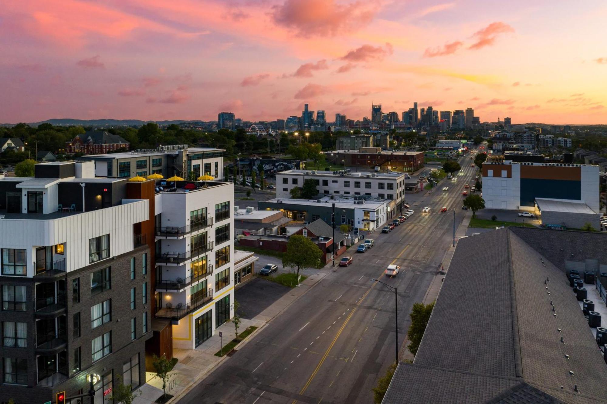 Sonder The Lookout Aparthotel Nashville Bagian luar foto