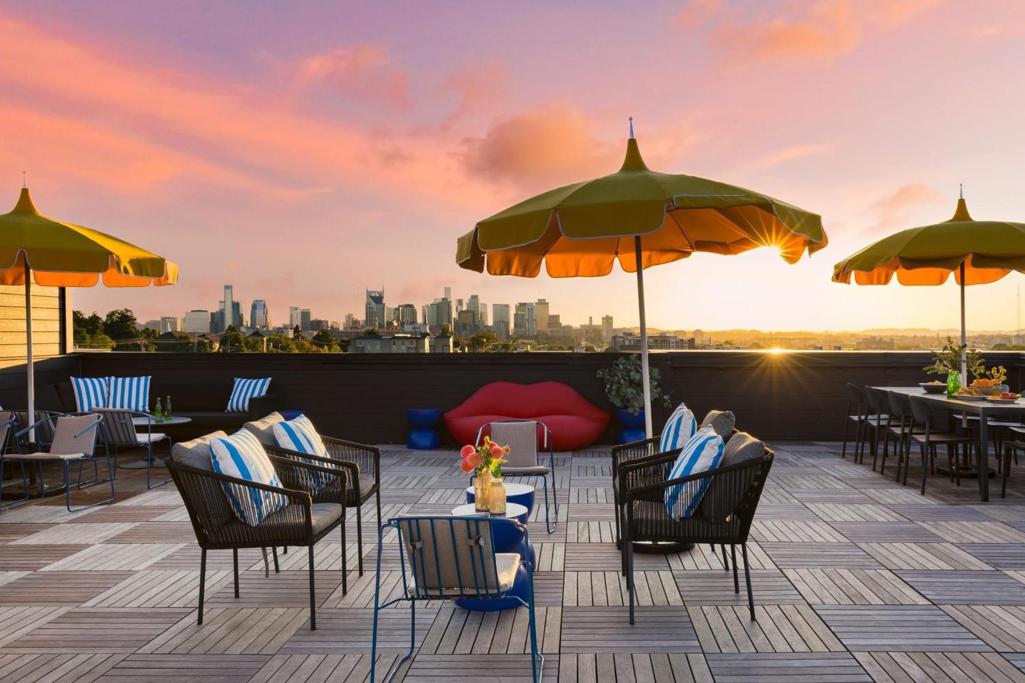 Sonder The Lookout Aparthotel Nashville Bagian luar foto